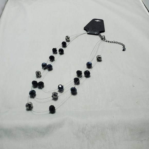 pewter ,silver beaded with silver chain 3 row illusion necklace - Picture 5 of 6